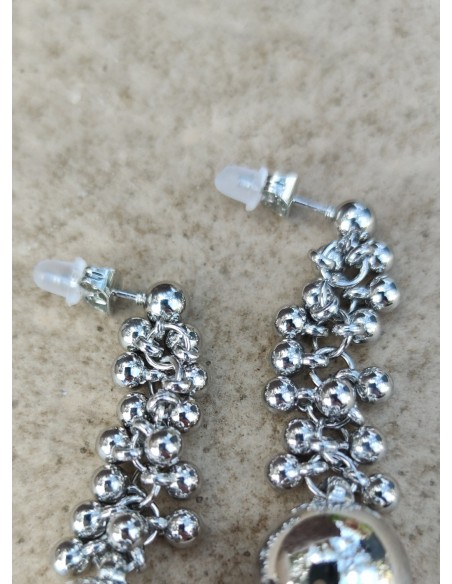 PENDIENTES CON BOLITAS