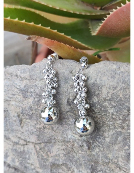 PENDIENTES CON BOLITAS